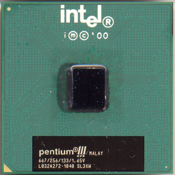 Intel Pentium 667/256/133/1.65V SL3XW
