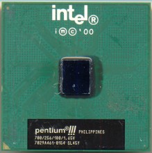Intel Pentium III 700/256/100/1.65V SL45Y